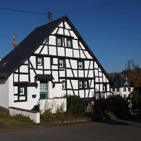 Ferienwohnung Zauberhaft Schalkenmehren Exterior photo